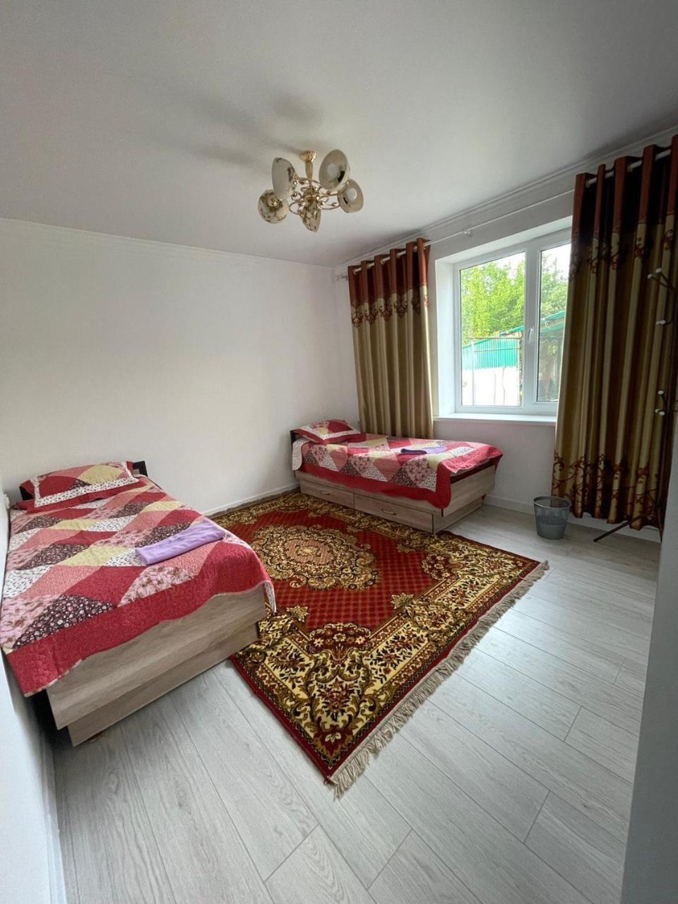 Center Guesthouse Кочкорка Номер фото
