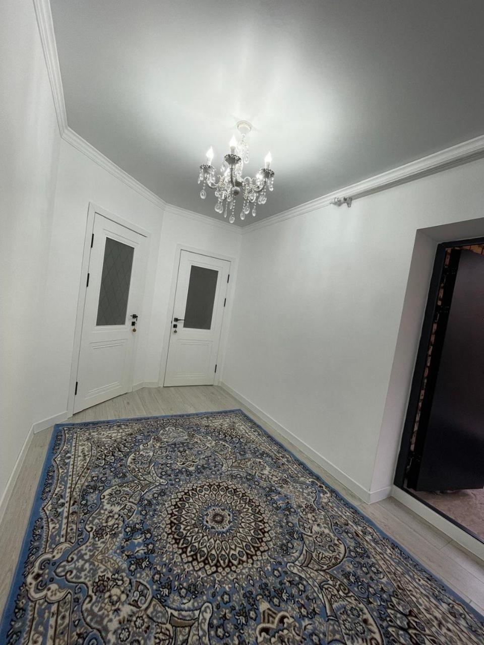 Center Guesthouse Кочкорка Экстерьер фото